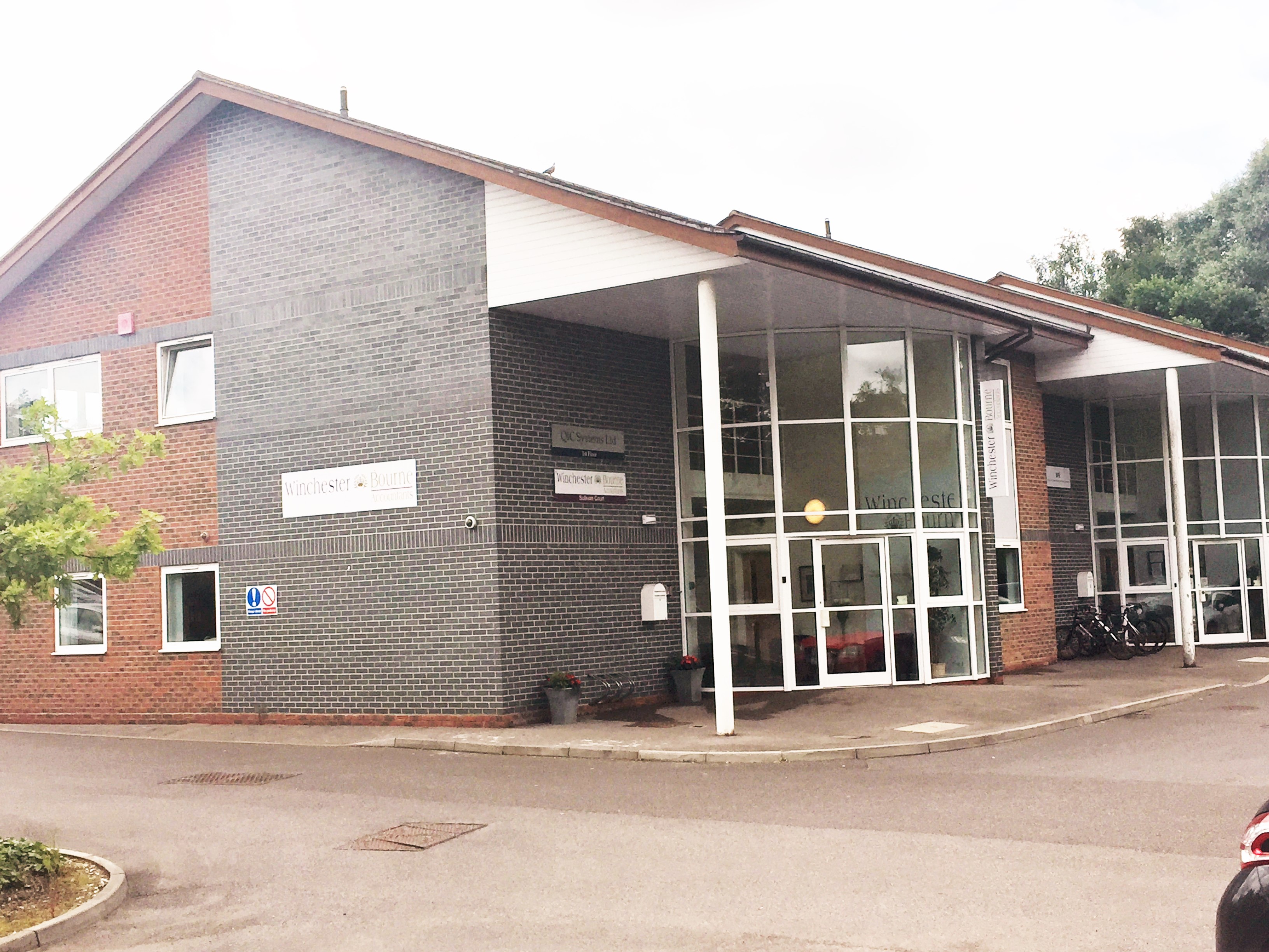 Have you missed the deadline for filing your tax return? Do you hate filing your return?